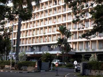 Tiara Medan Hotel & Convention Center Exterior photo